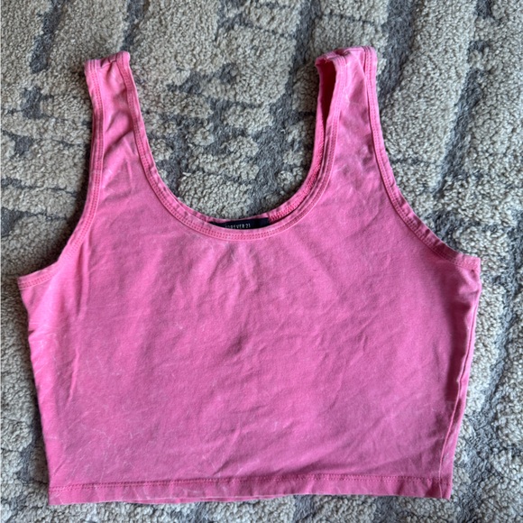 Forever 21 Tops - Forever 21 Pink Crop Tank Top